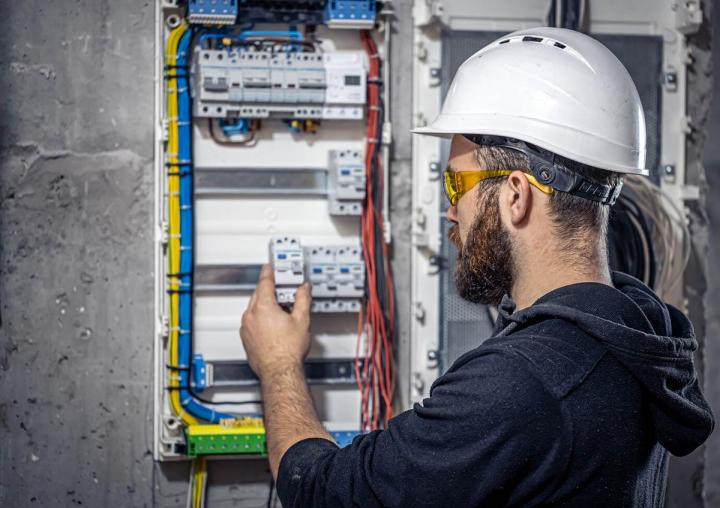 Home Electric Maintenance Markham