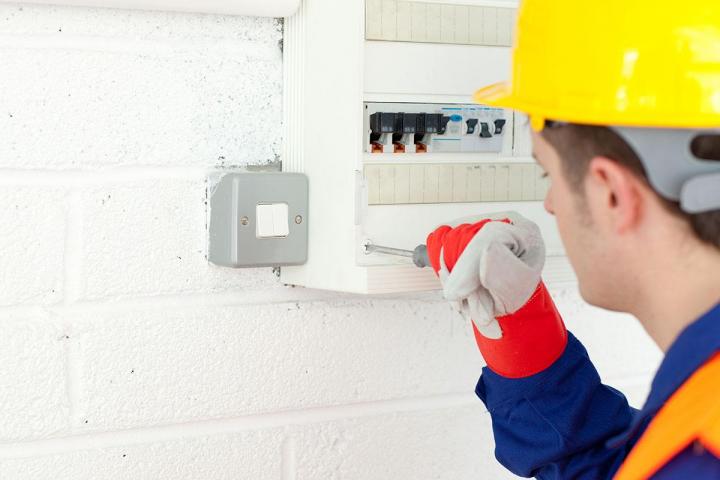 Professional Electrician Markham